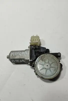 Nissan Murano Z51 Rear door window regulator motor 2621004660 827311BA0A