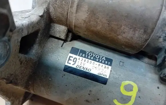 Toyota Yaris Starter motor 281000Y091