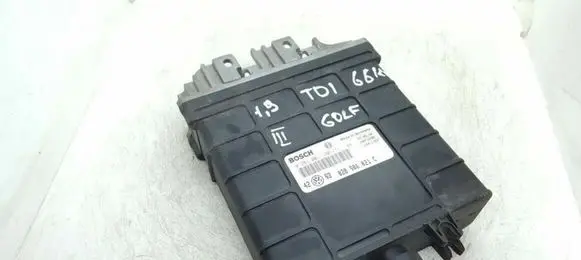 Volkswagen Golf III Engine control unit/module 028906021c