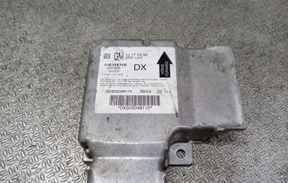 Opel Signum Airbag control unit/module 13170589