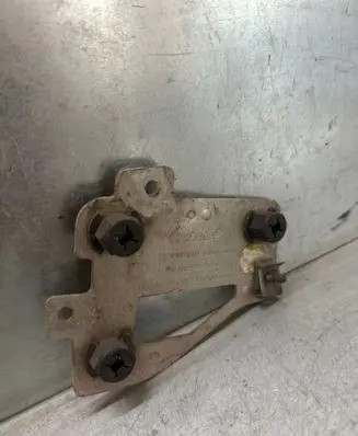 Audi A6 S6 C7 4G Distronic sensor bracket 4G0907574