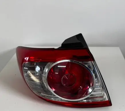 Hyundai Santa Fe Rear/tail lights 92401-2B000