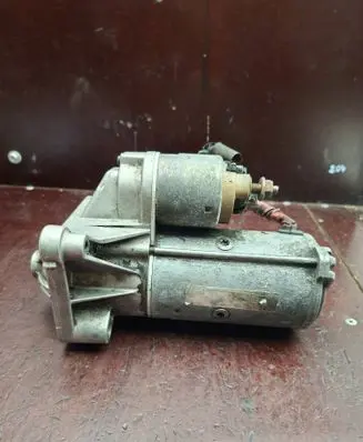 Renault Espace IV Starter motor