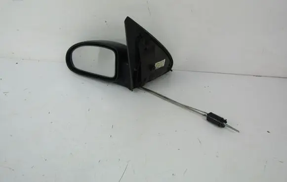 Ford Focus Manual wing mirror 