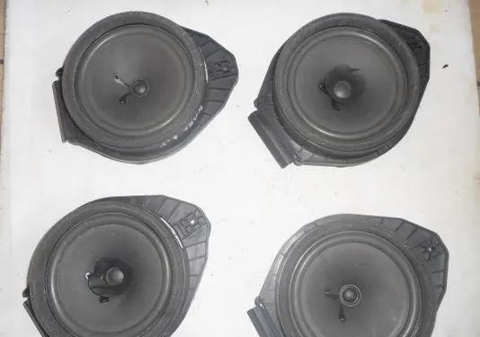Opel Karl Front door high frequency speaker 42355635 42355636