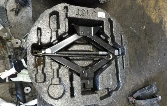 KIA Soul Tool set 