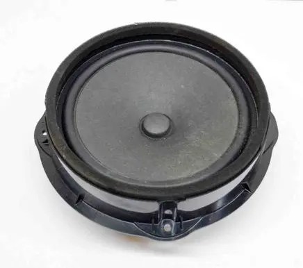 Audi A3 S3 8V Front door speaker