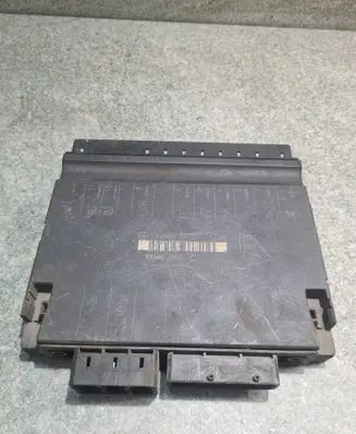 Mercedes-Benz S W220 Seat control module 2208203285