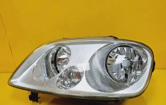 Volkswagen Touran I Headlight/headlamp 2K0941005B