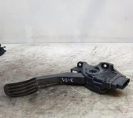 Volvo V60 Accelerator throttle pedal 31329062 6PV01083416