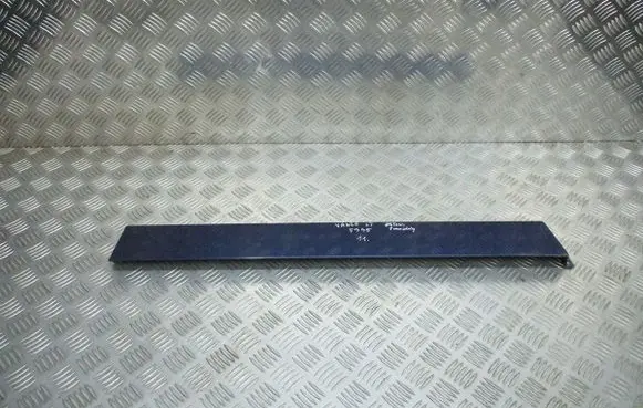 Mercedes-Benz Vaneo W414 Sliding door lower roller guide/hinge 
