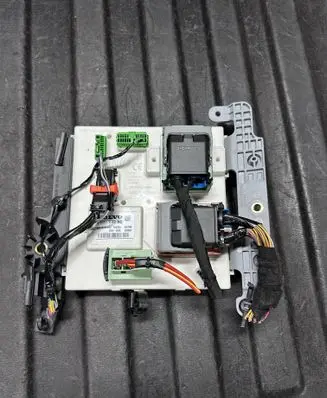 Volvo S90, V90 Comfort/convenience module 31665478 31384275 31433362