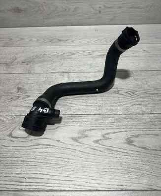 BMW 3 F30 F35 F31 Engine coolant pipe/hose 8662836 8662844 866283601