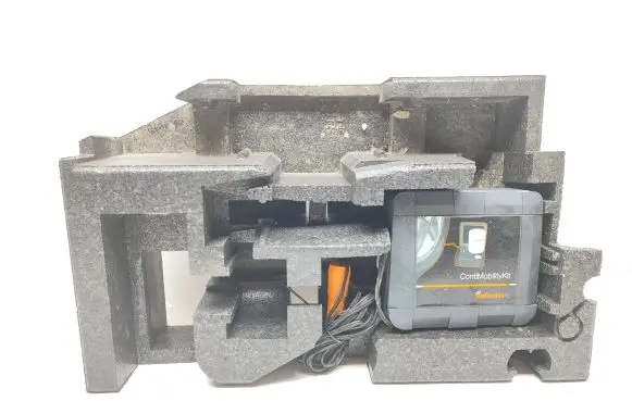 Volvo V40 Tool box 313117532