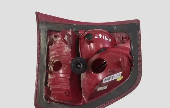 Citroen C5 Tailgate rear/tail lights 9681074380
