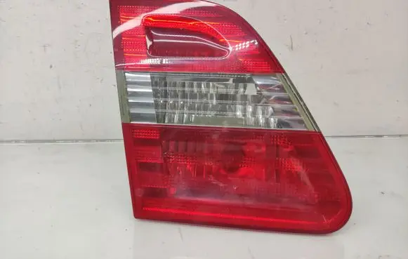 Mercedes-Benz B W245 Tailgate rear/tail lights A1698201564