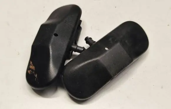 Volkswagen Tiguan Allspace Windshield washer spray nozzle 5G0955986