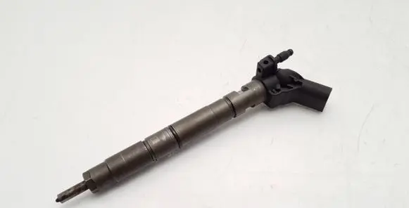 Fuel injector