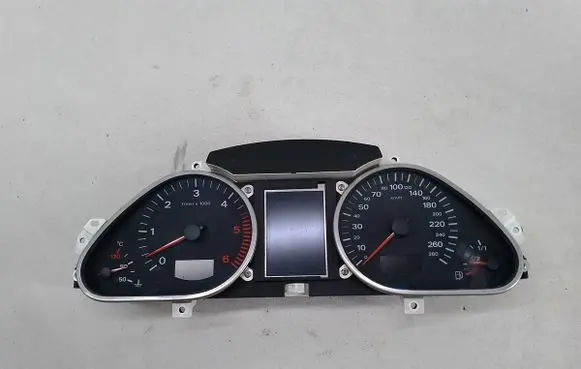 Speedometer (instrument cluster)