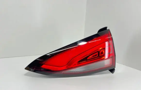 MG ZS Tailgate rear/tail lights 11405668