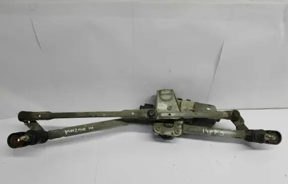 Mazda 3 I Front wiper linkage and motor F00S2S2473