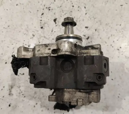Renault Espace - Grand espace IV Fuel injection high pressure pump 8200170377