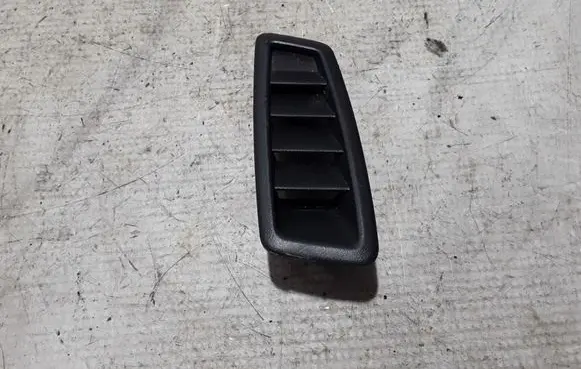 Renault Clio V Dashboard side air vent grill/cover trim 2156820X