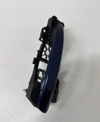 Volkswagen PASSAT B6 Front door exterior handle 