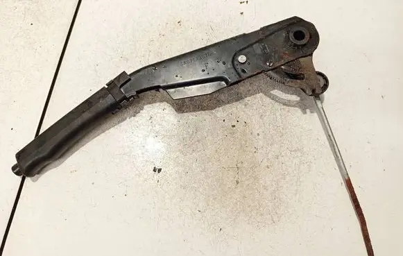 Handbrake/parking brake lever assembly