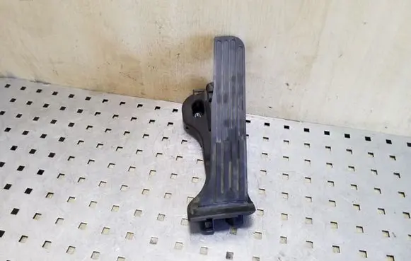Volkswagen Eos Accelerator throttle pedal 1Q1723503 6PV00860031