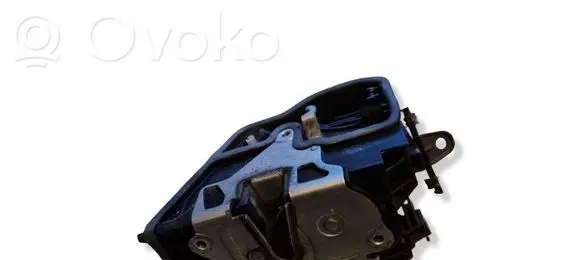 BMW 1 E81 E87 Front door lock 7167077