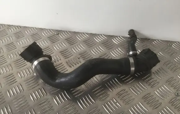 BMW 6 F06 Gran coupe Engine coolant pipe/hose 7575620 57633401