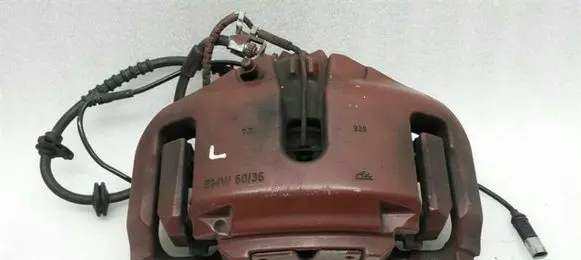 BMW 5 GT F07 Front brake caliper 34116786817