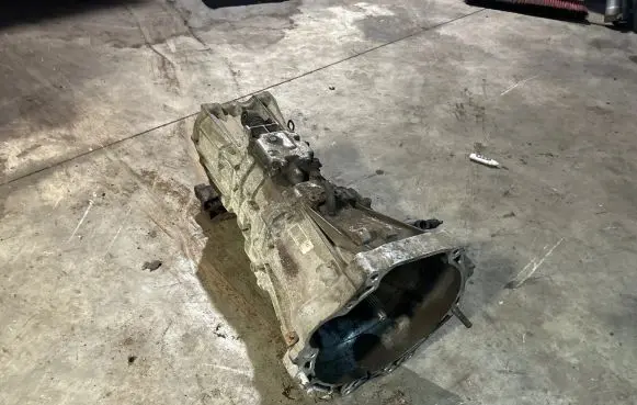 Suzuki Grand Vitara II Manual 5 speed gearbox T42 6B14287T42 1217028