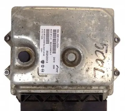 Fiat 500L Engine control unit/module ECU 55253513