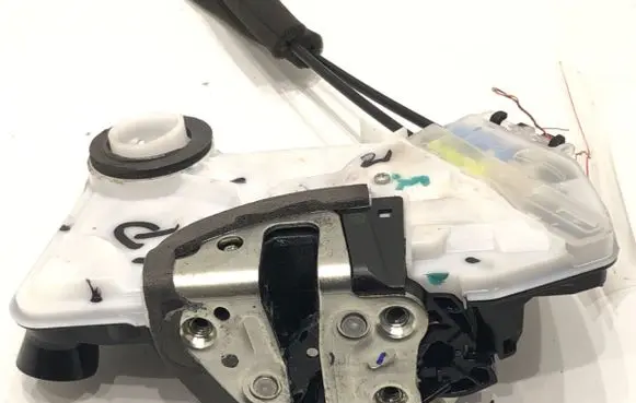 Front door lock