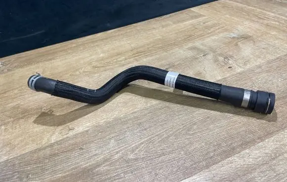 Land Rover Range Rover Evoque L551 Engine coolant pipe/hose K8D28B504CA