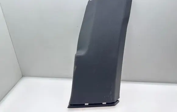 Volkswagen PASSAT B8 (B) pillar trim (bottom) 767198002