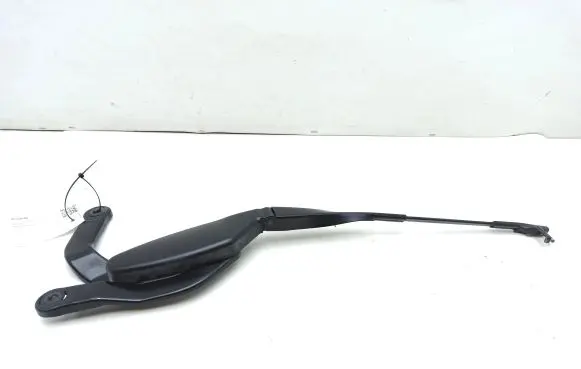 Mercedes-Benz E W211 Front wiper blade arm A2118200444
