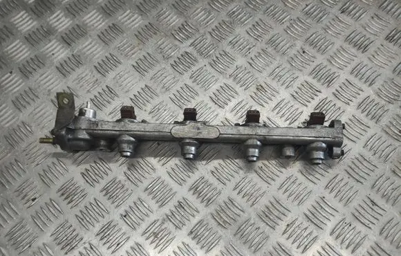 Ford Mondeo MK I Fuel main line pipe MF9H487 F9YEC07
