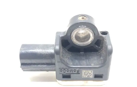 Ford Mondeo MK V Airbag deployment crash/impact sensor CM5T-14B006-AA