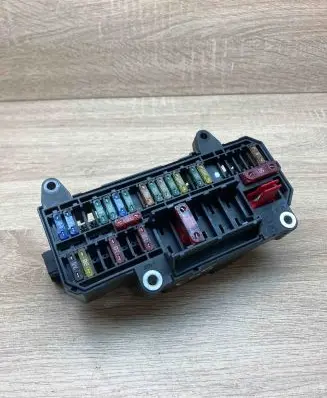 BMW 7 E65 E66 Fuse box set 6900583 1857213133