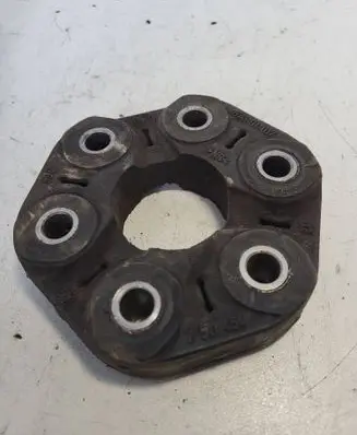 BMW 5 E39 Rear prop shaft donut coupling/joint 7511454