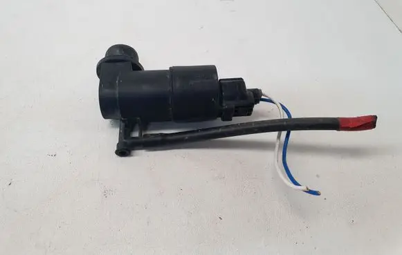 Toyota Yaris Windscreen/windshield washer pump 853300F020