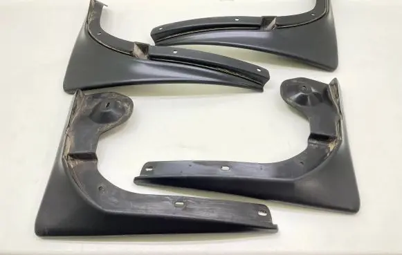 Skoda Octavia Mk2 (1Z) Mudguards set 1Z0821822 1Z0821819