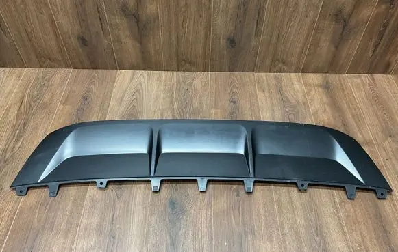 Audi Q8 Front bumper lip 4M8807733C