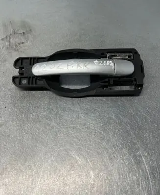 Audi A2 Front door exterior handle 8Z0839885A