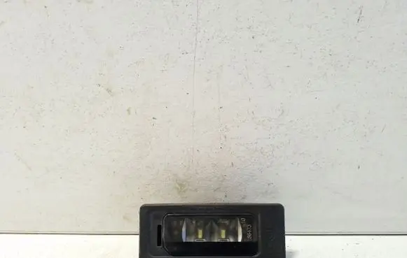 Volkswagen Tiguan Number plate light 3AF943021A