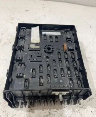 Volkswagen PASSAT B6 Fuse module 3C0937125A 3C0937125 63592777