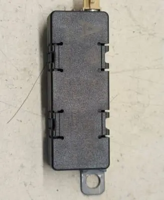 Volkswagen PASSAT CC Aerial antenna amplifier 3C8035552A